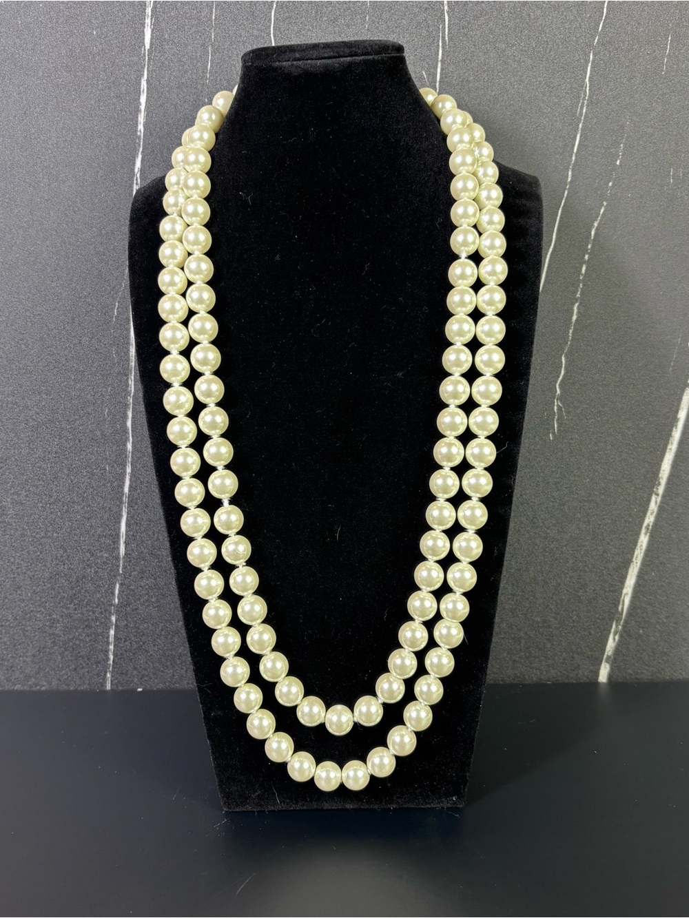 Vtg 60” Chunky Faux Pearl Rope Necklace Glass Bead Opera Length Old Money Luxe